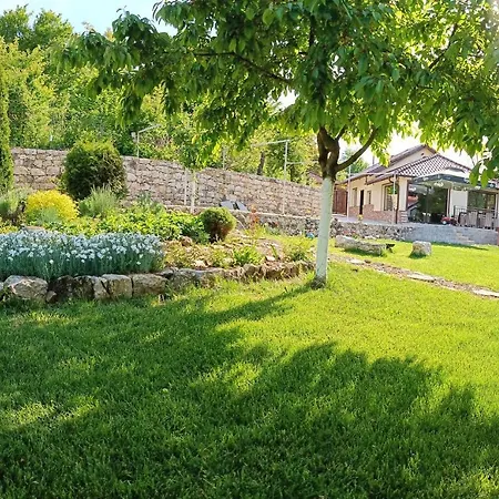Cozy House Bohot Relax, бохот релакс Gæstehus Khotnitsa