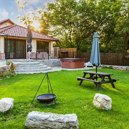 Cozy House Bohot Relax, бохот релакс 4* Khotnitsa